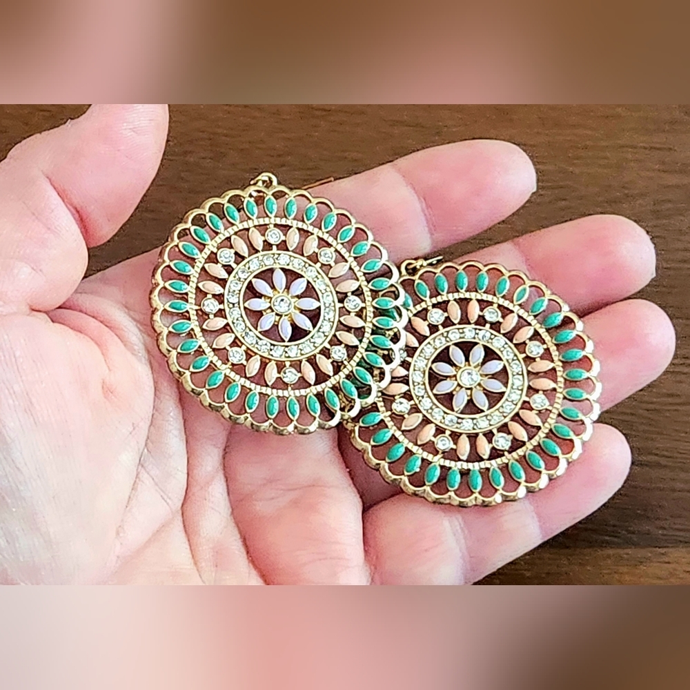 Turquoise Pink & Lavender Round Lacy Openwork Dangle Earrings.
